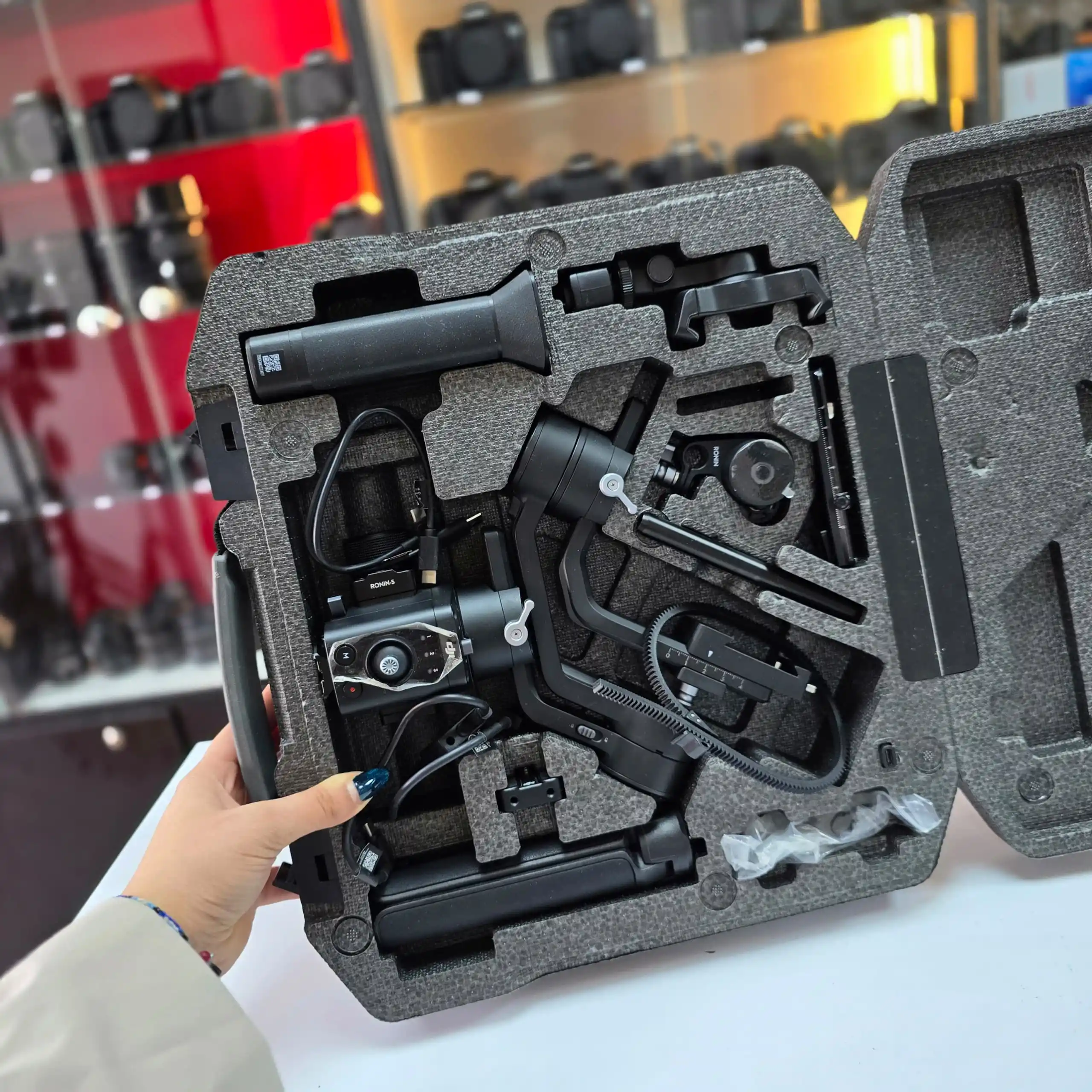 گیمبال دوربین دی جی آی دست دوم DJI RSC 2 Gimbal Stabilizer Combo دست دو